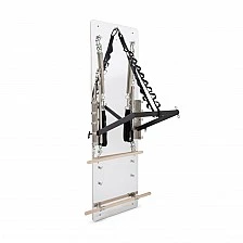 Стенен шкаф с огледало