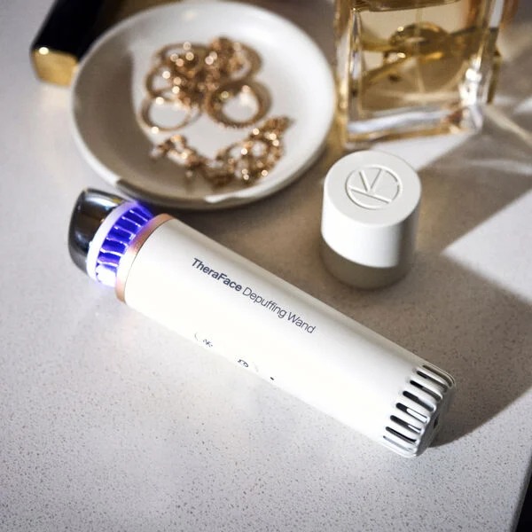 TheraFace Depuffing Wand | Уред за подпухнало лице
