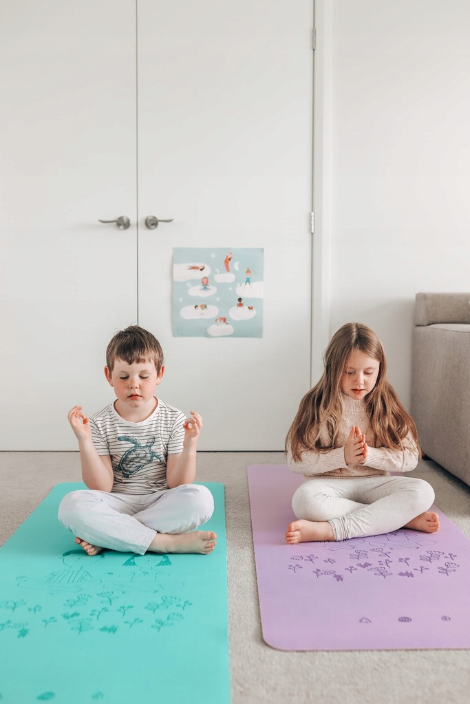Yoga mat for children 61 x 150 cm, Purple